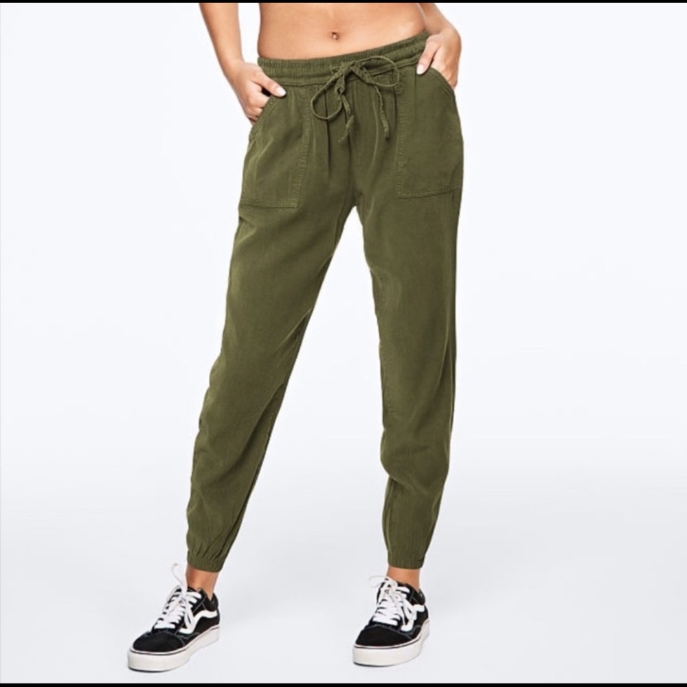 New 3 bundles Pink easy Joggers - Picture 3 of 8